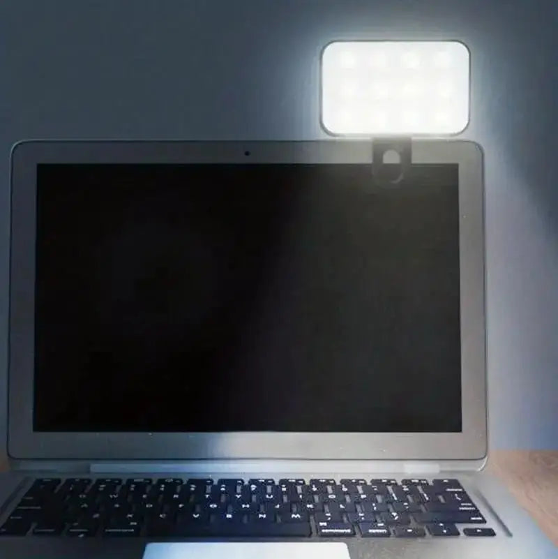 Mini Lampe Selfie Clip LED – Lumière d’Appoint pour Smartphone & Visio