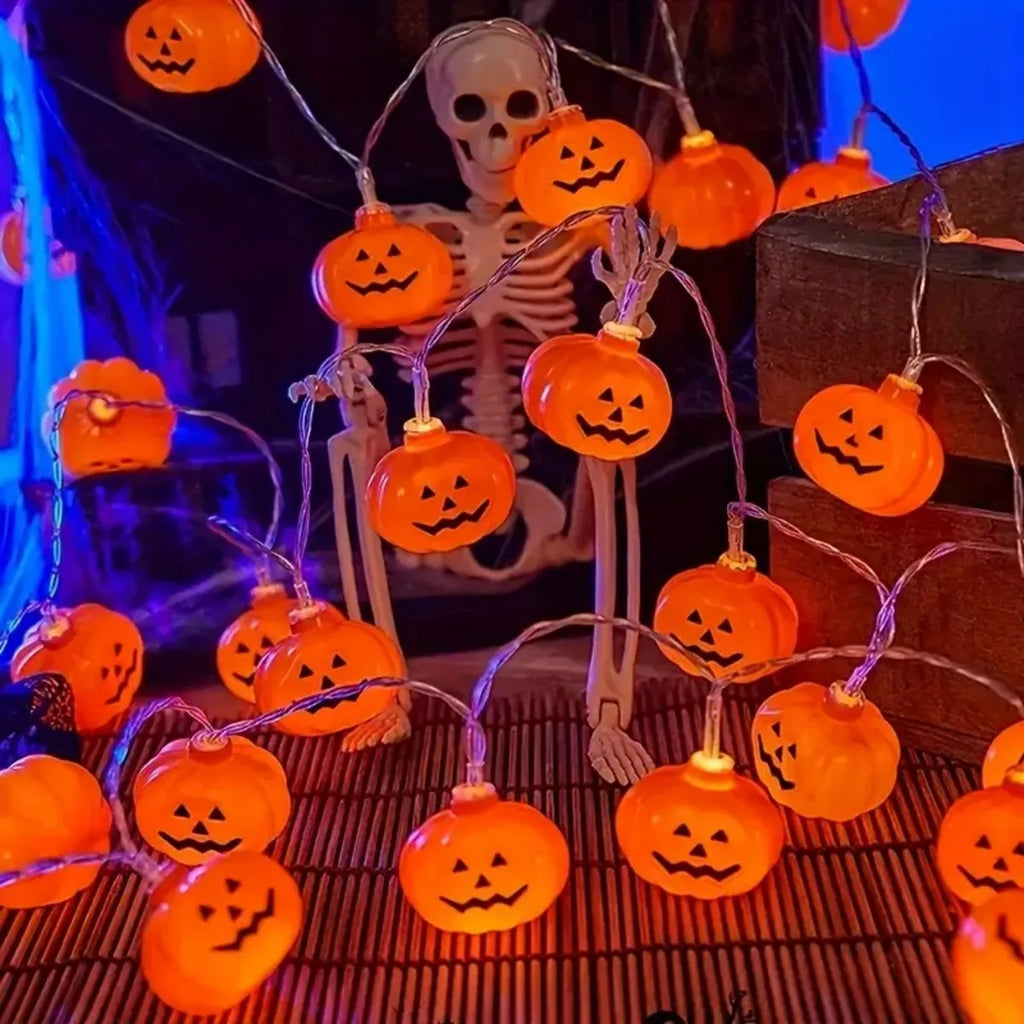 Guirlande LED 3D Citrouilles Halloween – 1,5 m ou 3 m